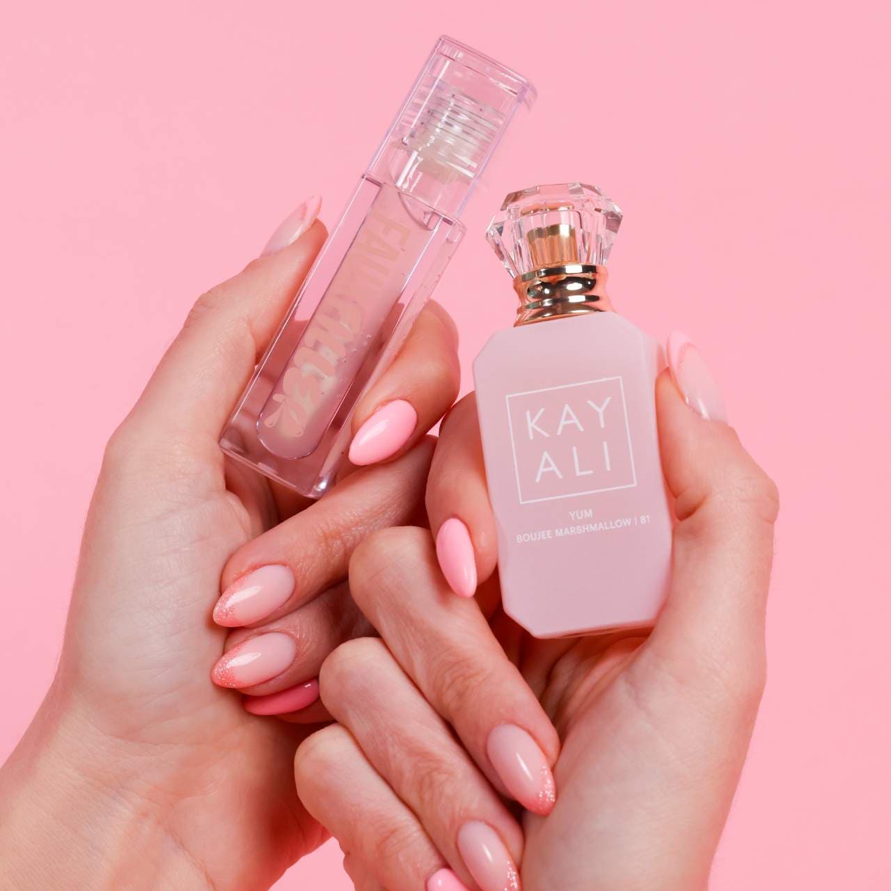 KAYALI YUMMY KISS SET - Yum Marshmallow + Faux Filler Gloss Glassy - Perfume